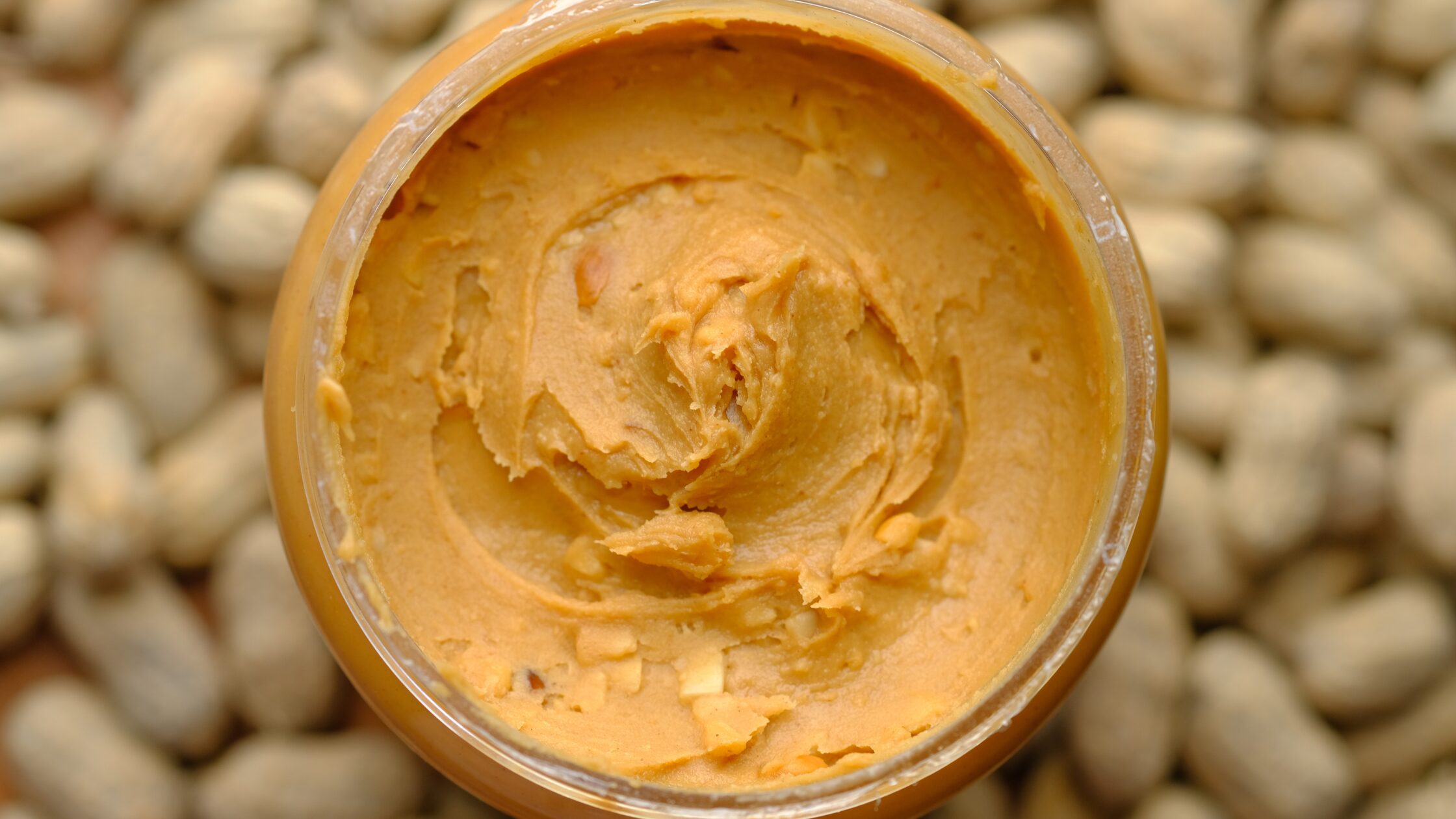 Love peanut butter Discover its surprising health and energy benefits!